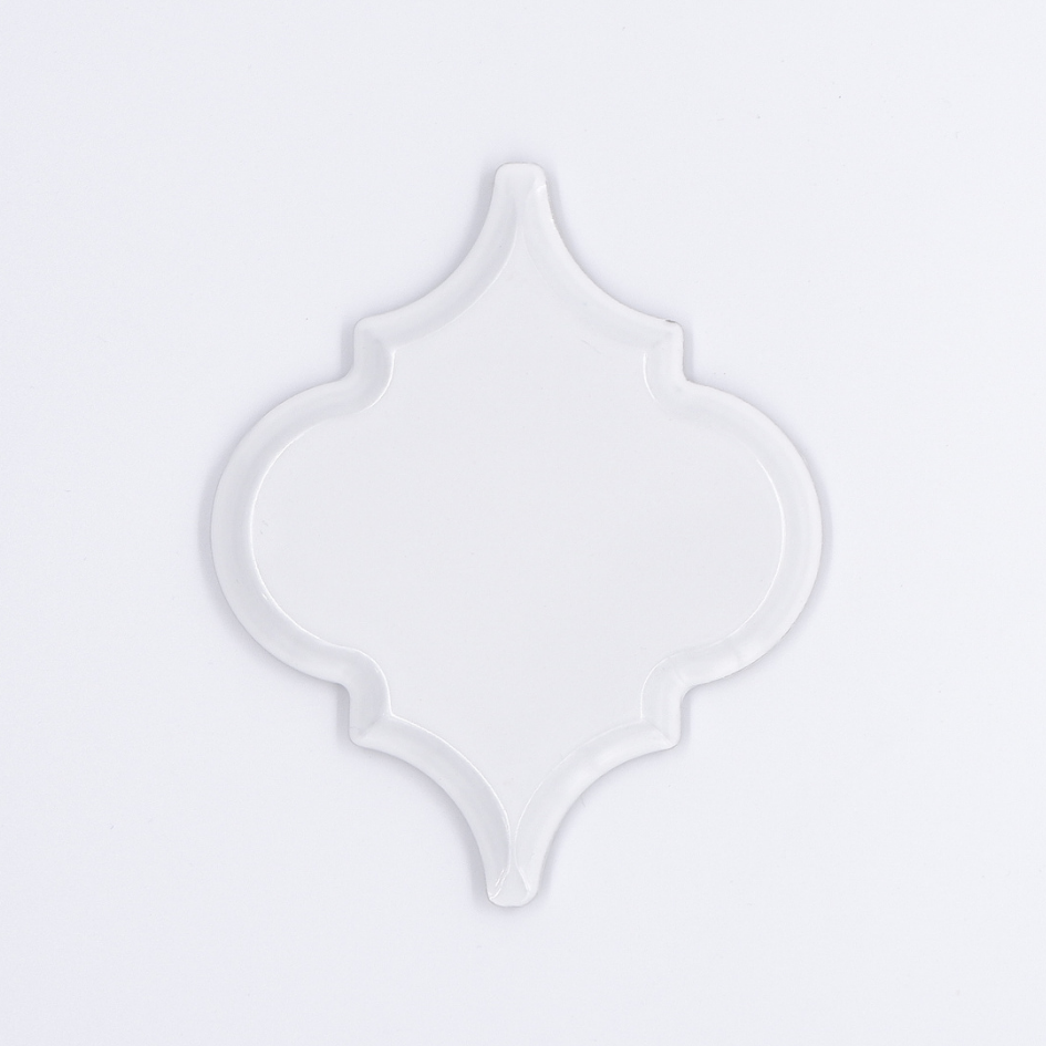 Musterfliese: Arabesque Tsarist White Glänzend