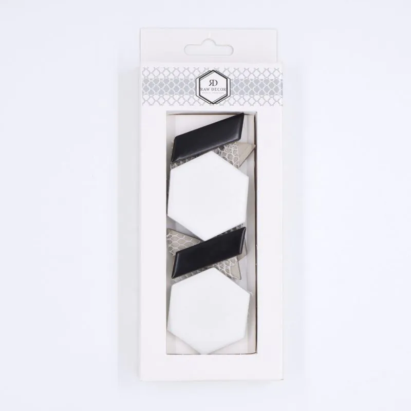 Musterfliese: Hexagon Stella Schwarz-Weiß Matte