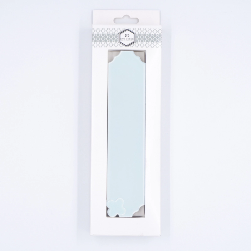 Musterfliese: Cecile Baby Blue Glänzend
